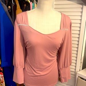 NWT ADRIENNE VITTADINI BLUSH TOP